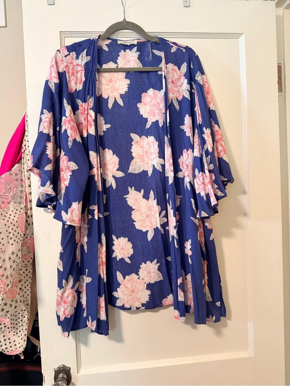 ANDREE BY UNIT Navy Floral Open-Front Kimono with Pink Blossoms